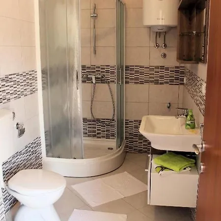 With A Parking Space - 22766 Apartman