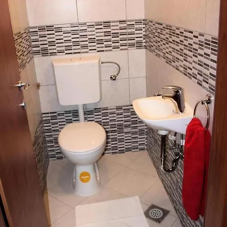 With A Parking Space - 22766 Apartamento Dubrovnik